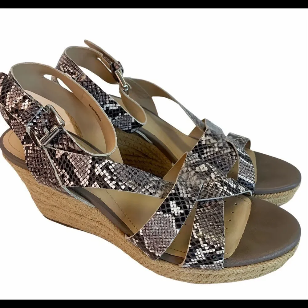 Geox Taupe snakeskin leather wedge espadrilles 39